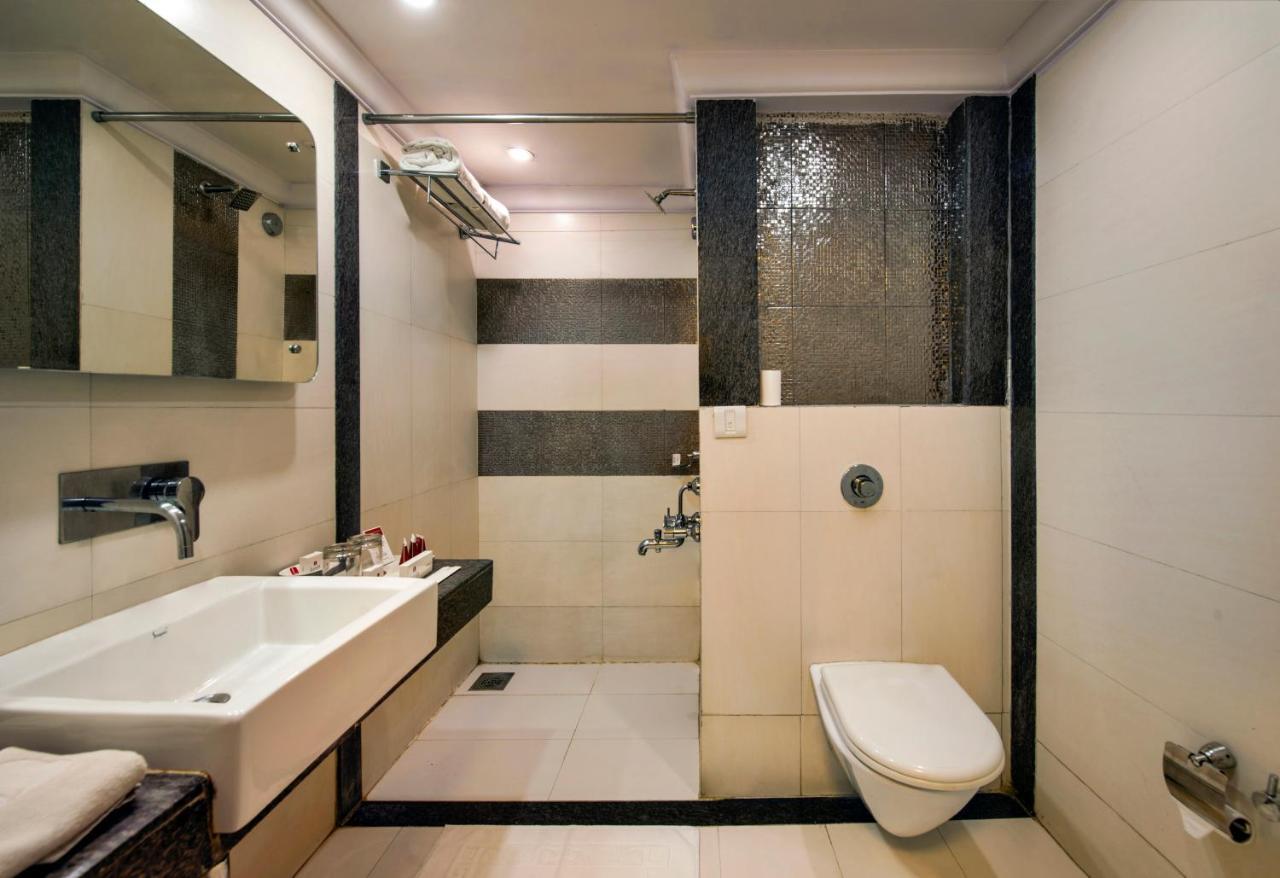 Lords Inn Vadodara Extérieur photo