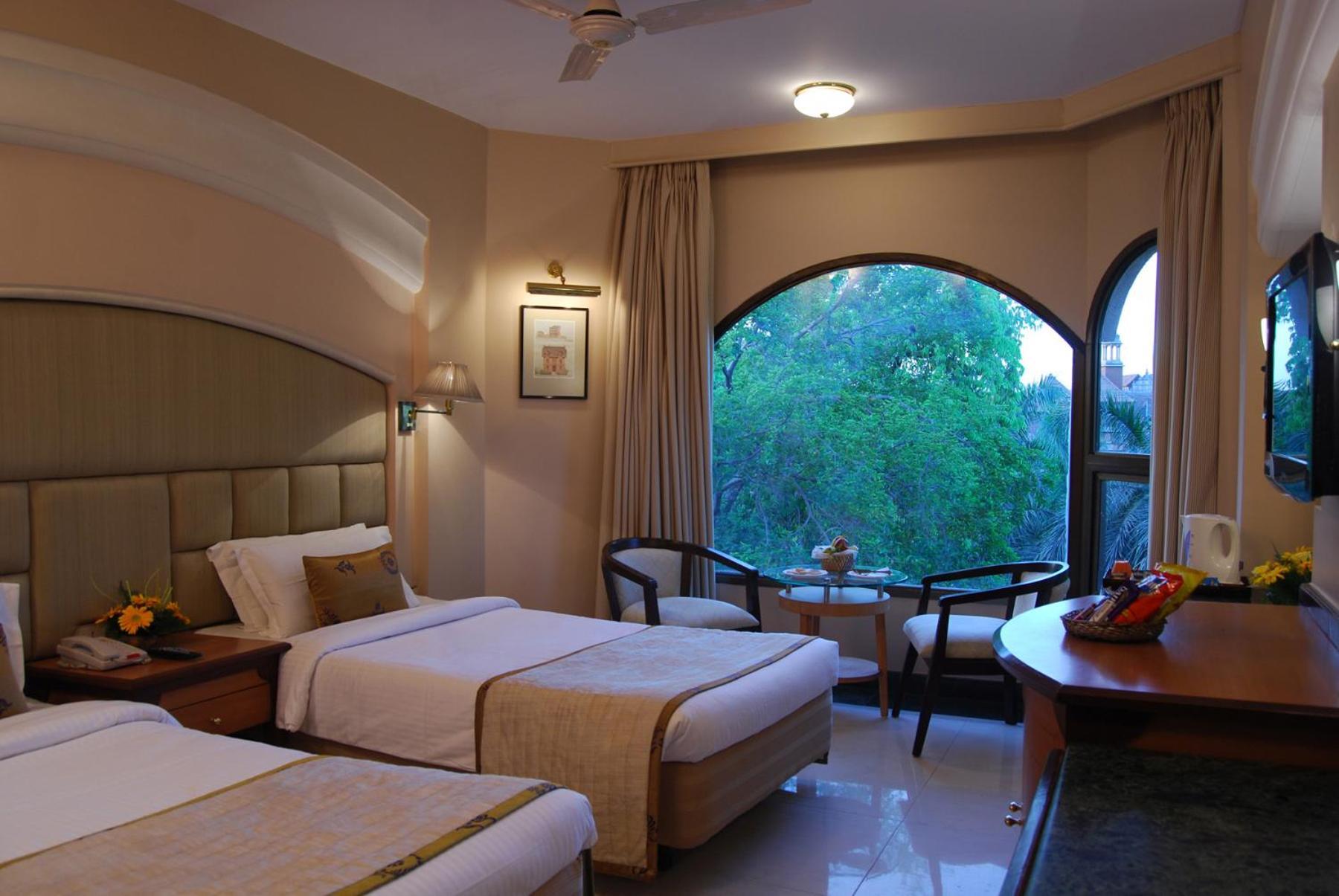 Lords Inn Vadodara Chambre photo