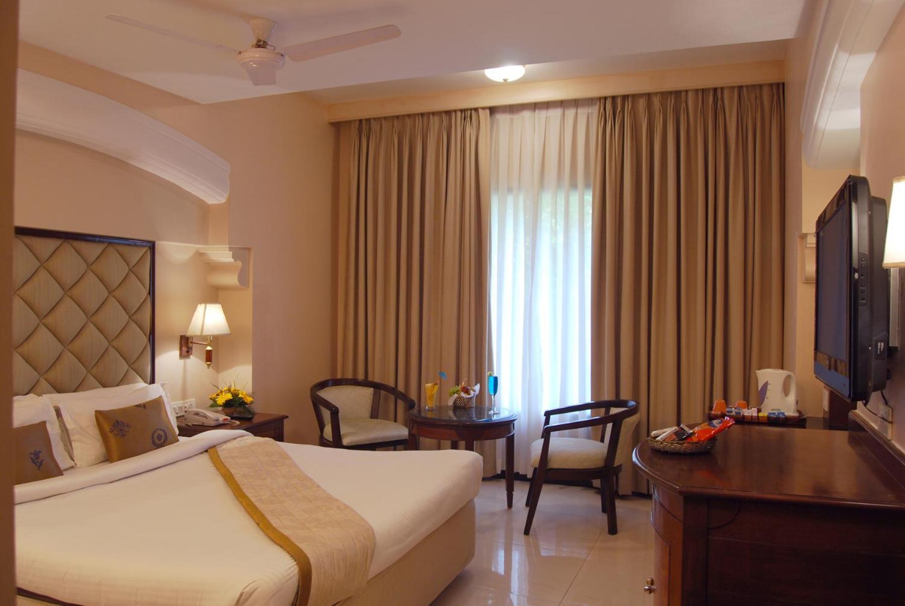 Lords Inn Vadodara Chambre photo
